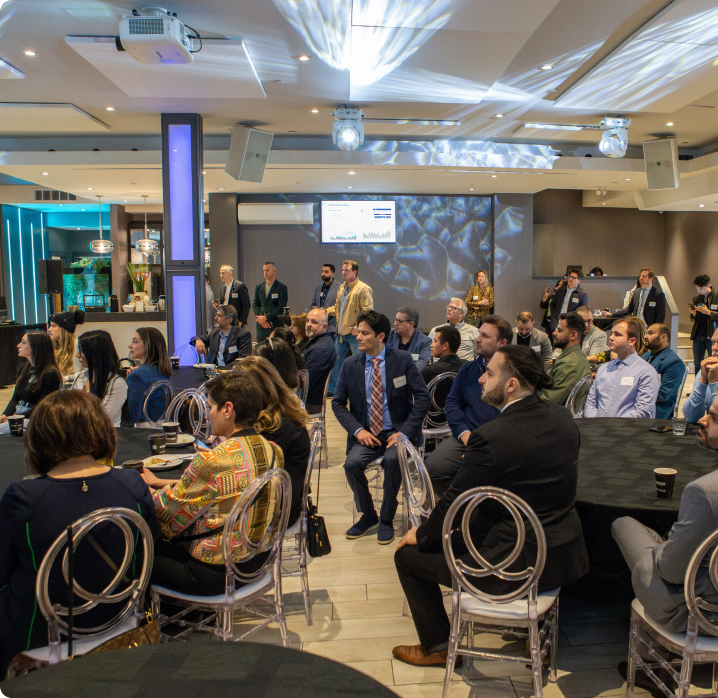 Large HouseSigma team photo.